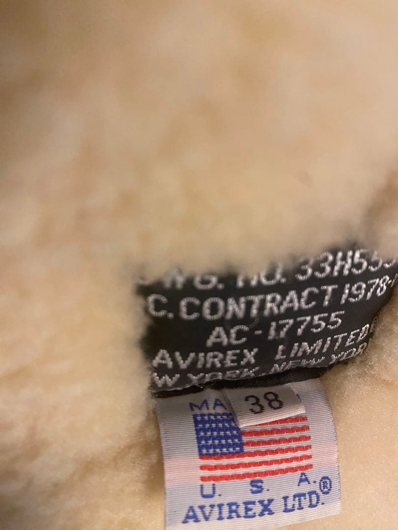 AVIREX フライトジャケット　Ｂ-3 本革　リアルムートン　38