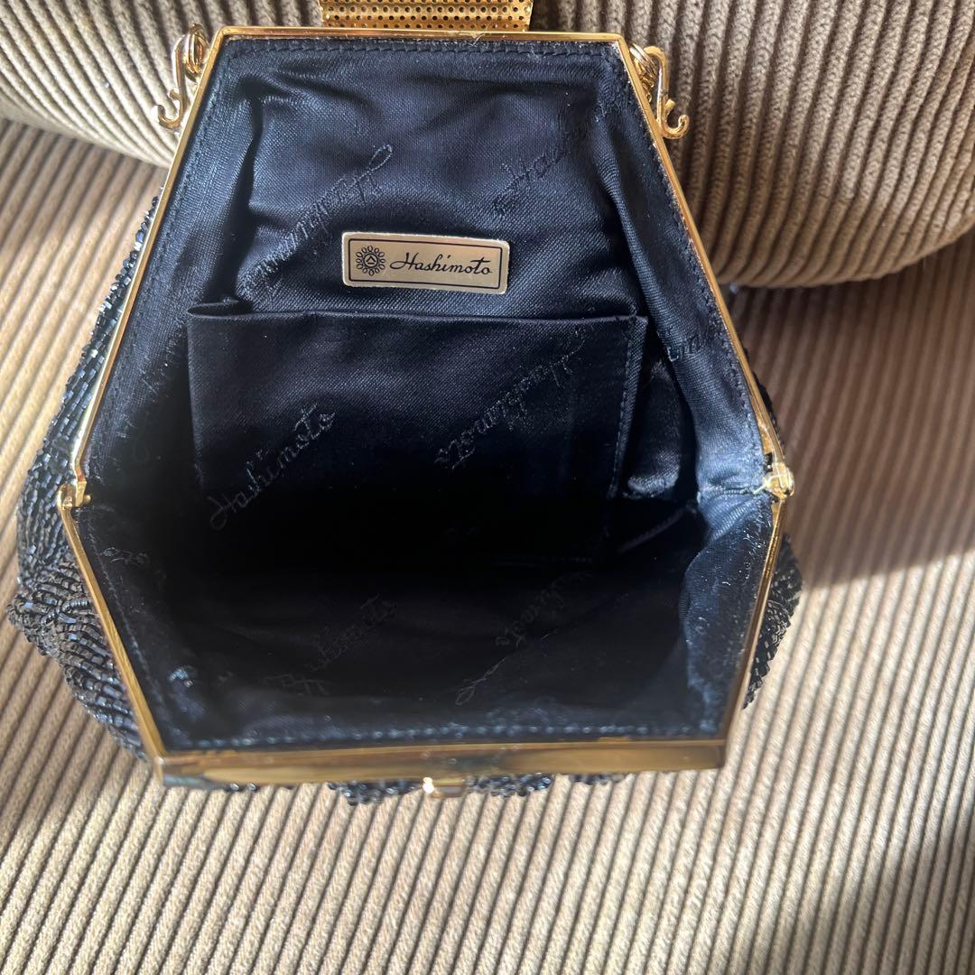 Hasimotoビーズ装飾　黒　バッグ　留め具　チェーン　ブラック　パーティー