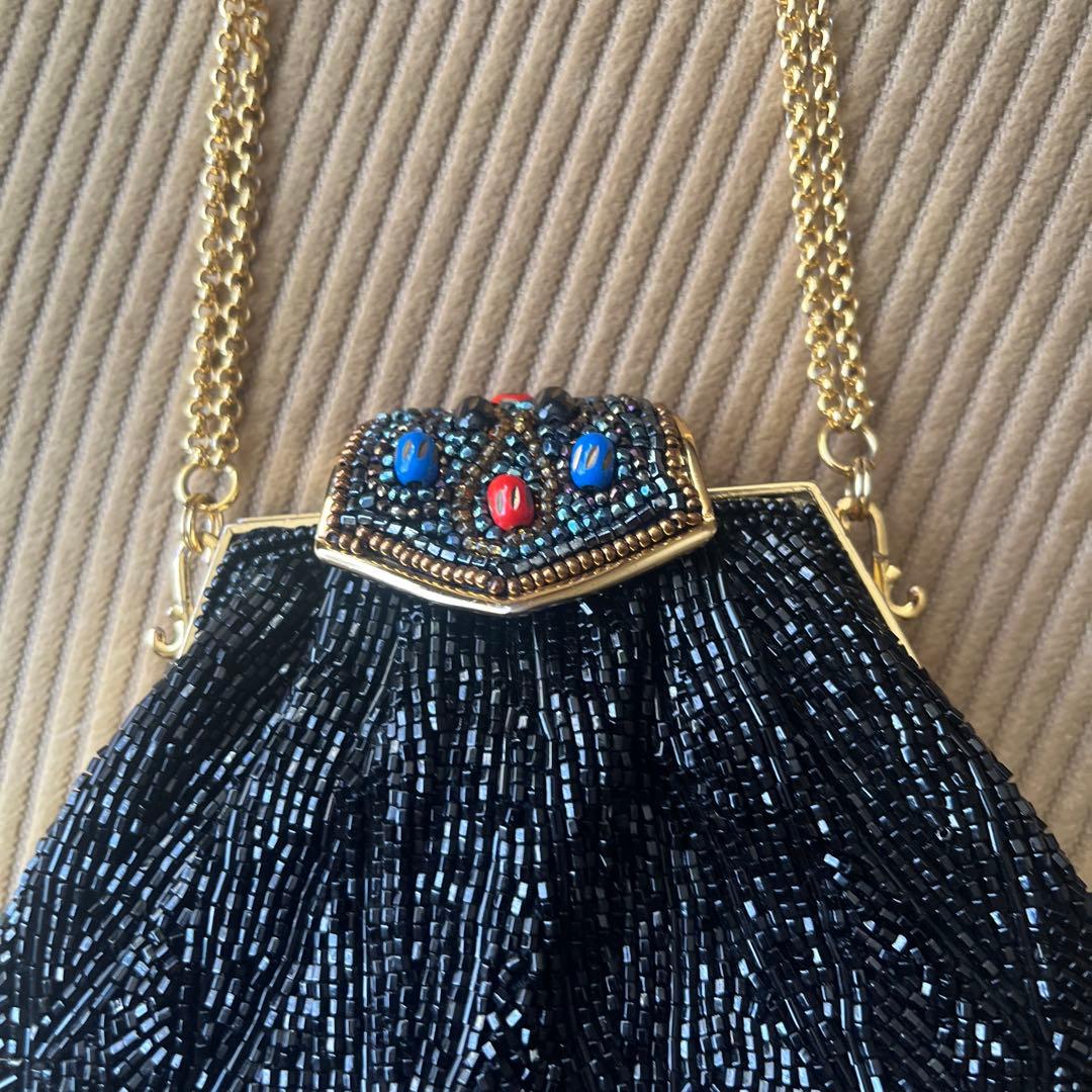 Hasimotoビーズ装飾　黒　バッグ　留め具　チェーン　ブラック　パーティー