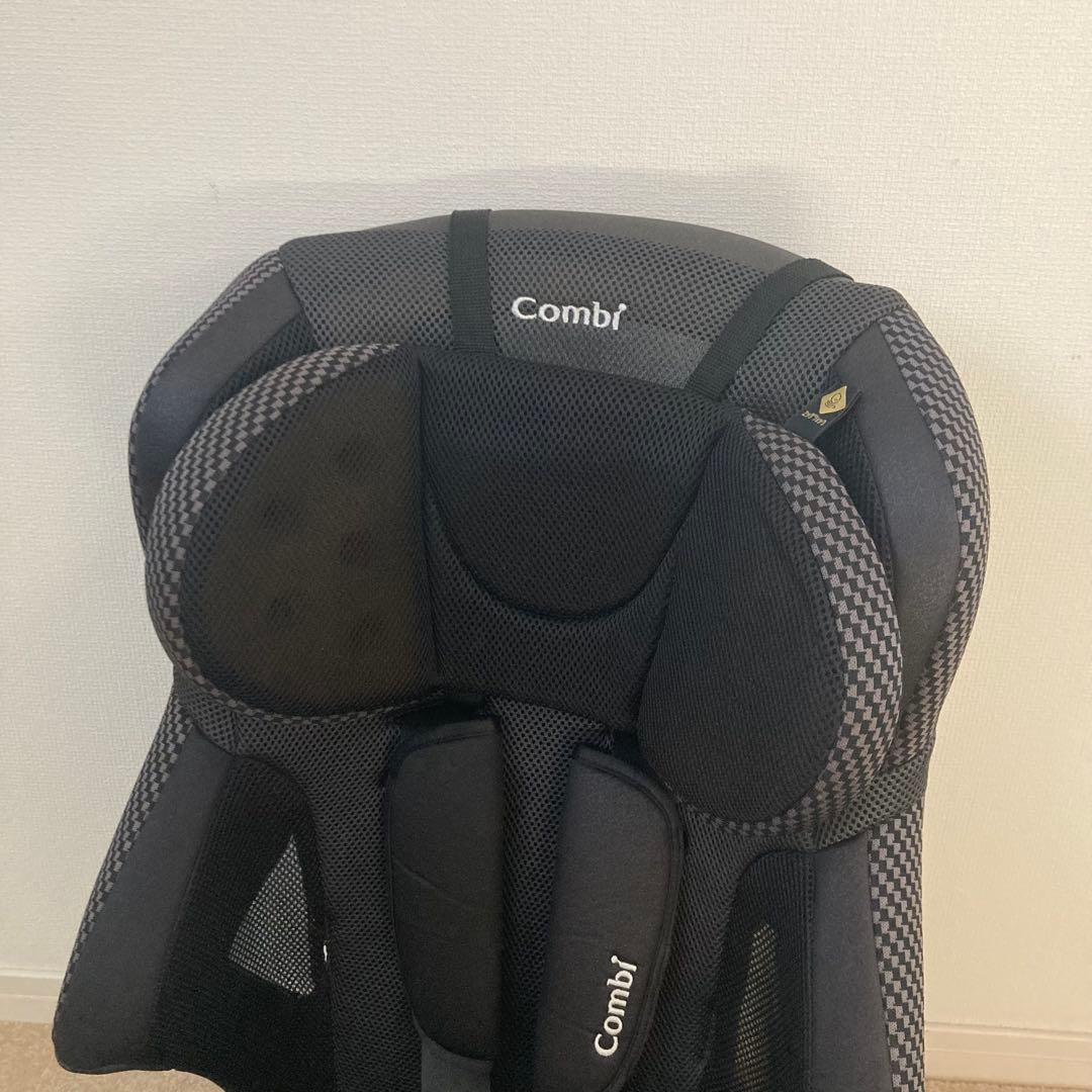 美品　コンビ ジョイトリップ エアスルー GG ブラック ジュニアシート
