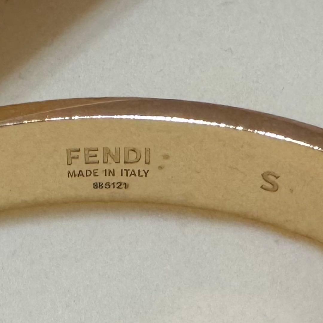 FENDI エフ イズ フェンディ ブレスレット