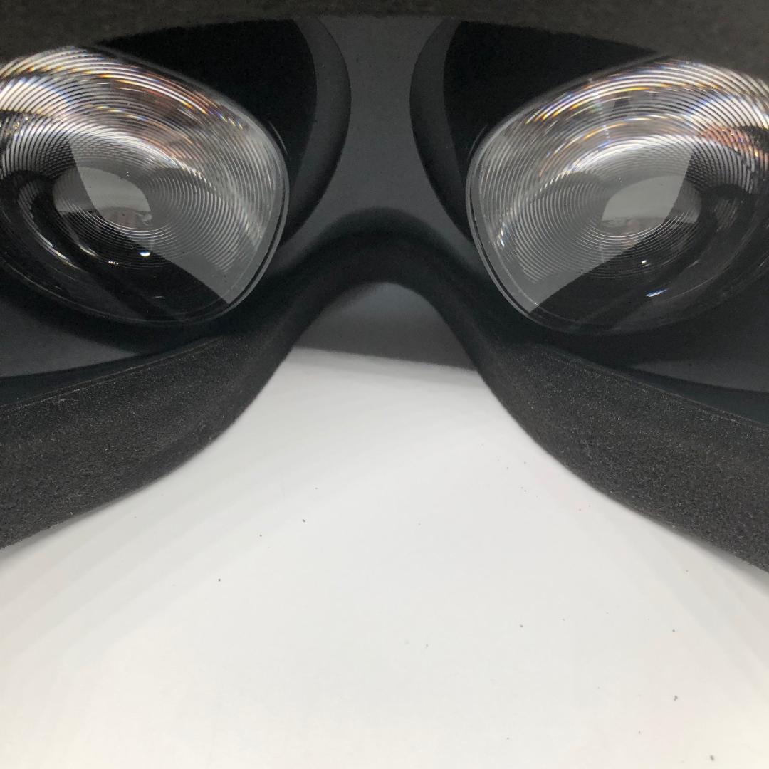 美品  quest2 VRヘッドセット 大容量の256GB