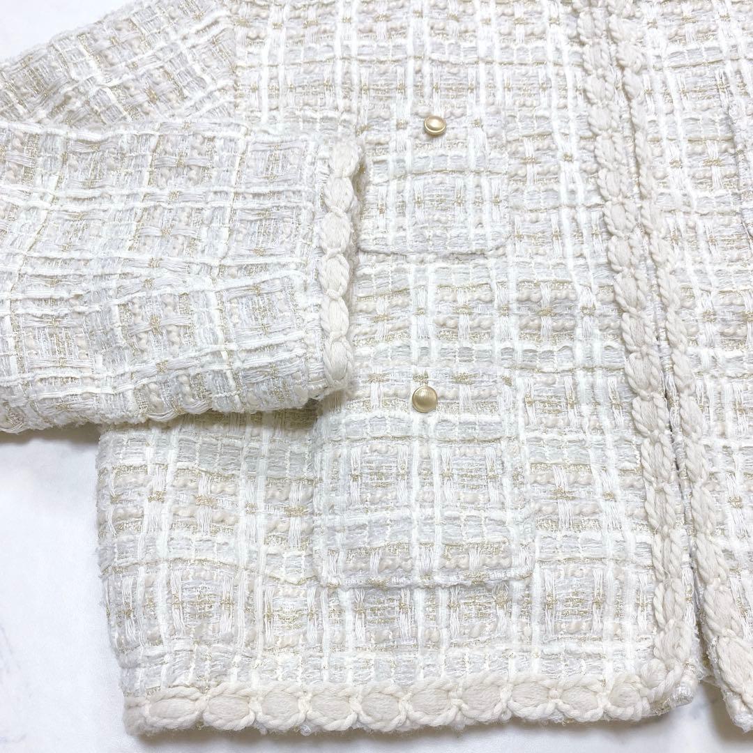 極美品❤︎セントセシリア・ツイードノーカラージャケット 金ボタン　38　白