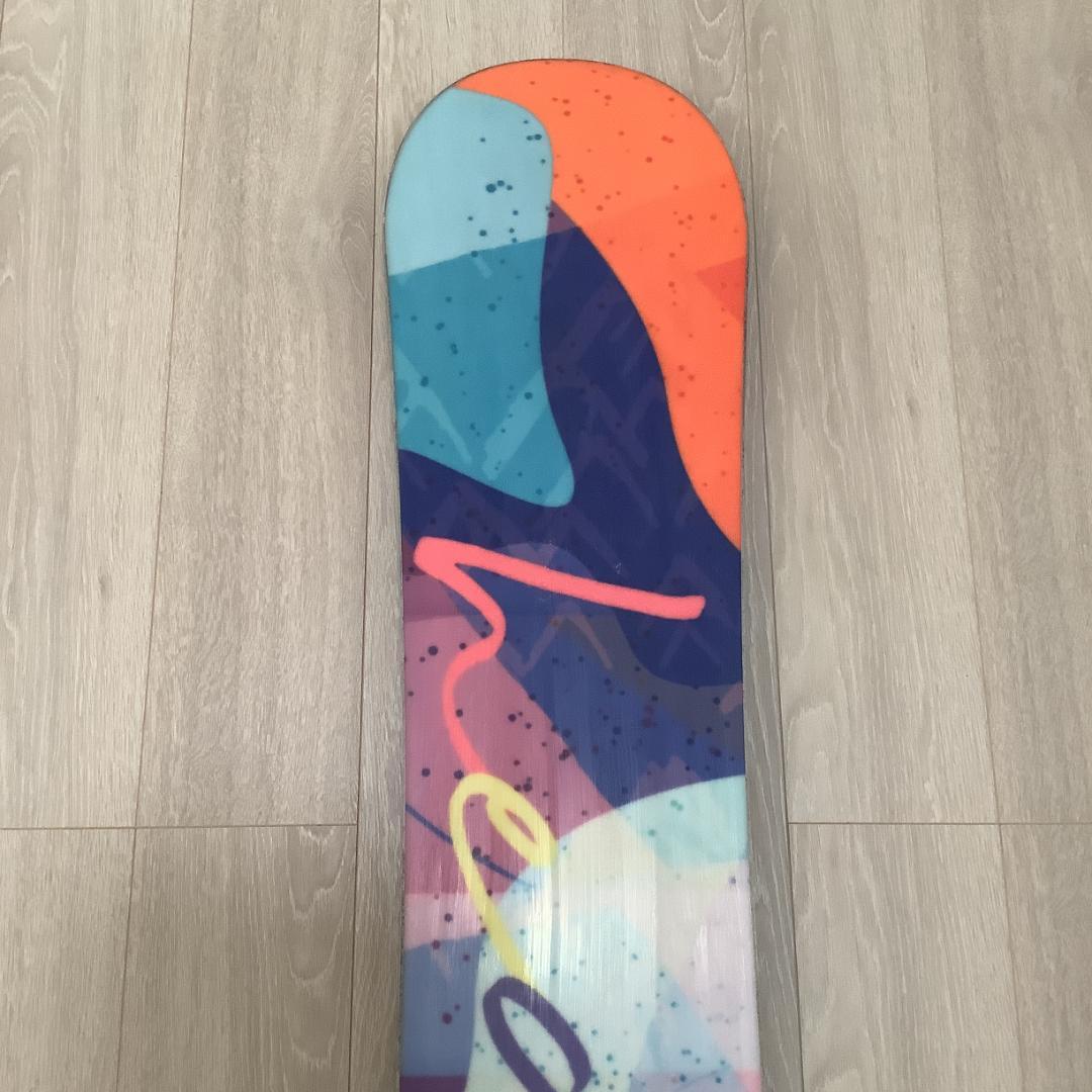 061 HEAD 143cmレディーススノーボード初心者やグラトリ向きセット