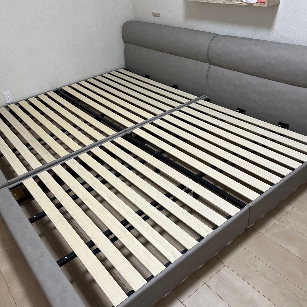 ラシク　RASIK レザー調ベッド 『ノビリス』 グレージュ　セミダブル