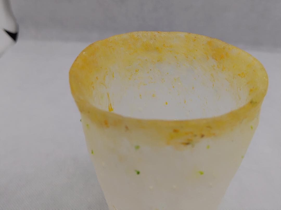 ガラス作家：能登朝奈　パート・ド・ヴェール　イエローのタンブラー