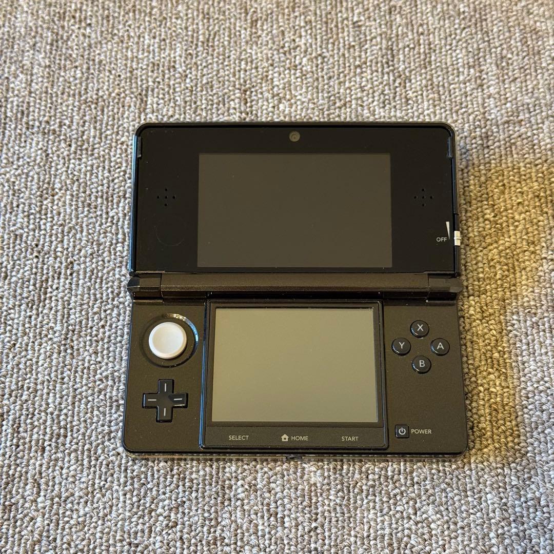 ニンテンドー3DS コスモブラック 箱付き