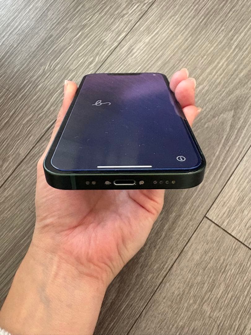 【美品】Apple iPhone 13 mini SIMフリー