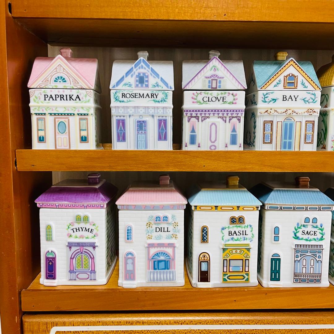 The Lenox Spice Village 24個セット 収納棚付