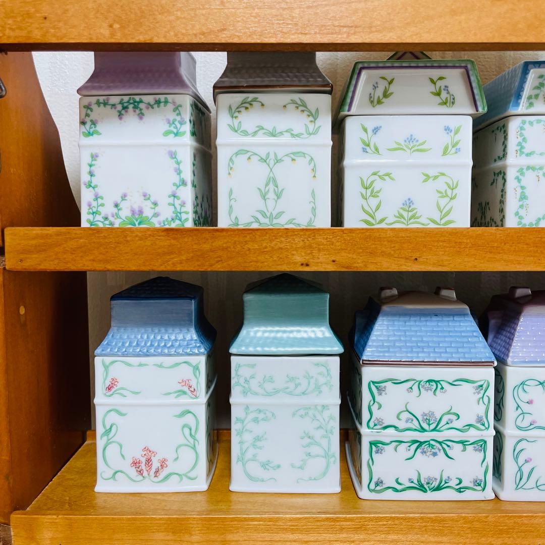 The Lenox Spice Village 24個セット 収納棚付
