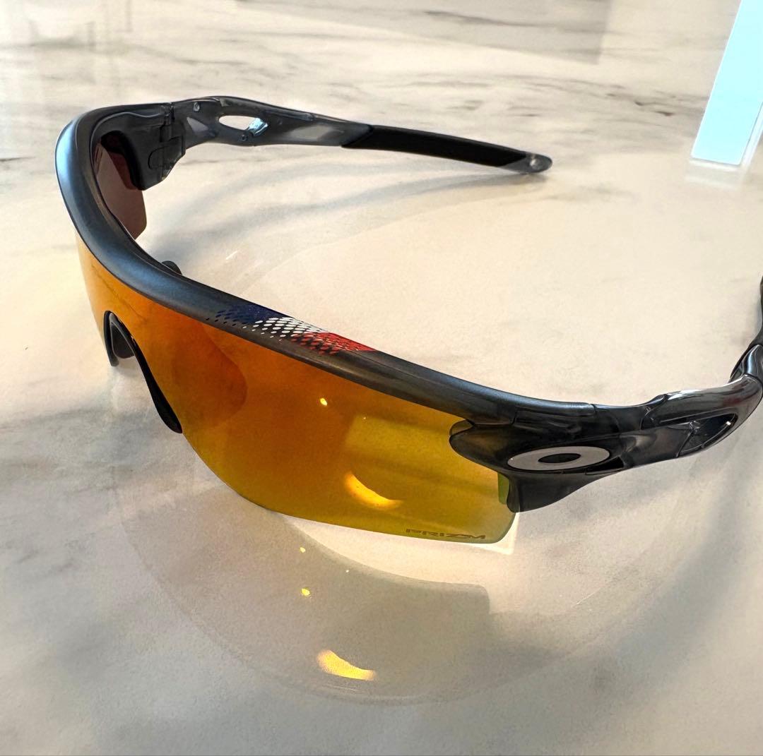 【限定モデル・レンズカスタム】オークリー　レーダーロック　ツールドフランスモデル