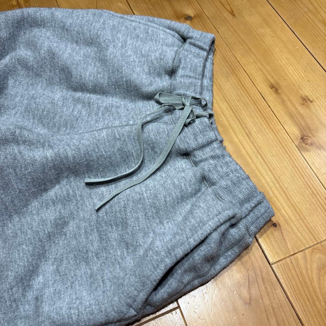 もちはだ　スウェットパンツ