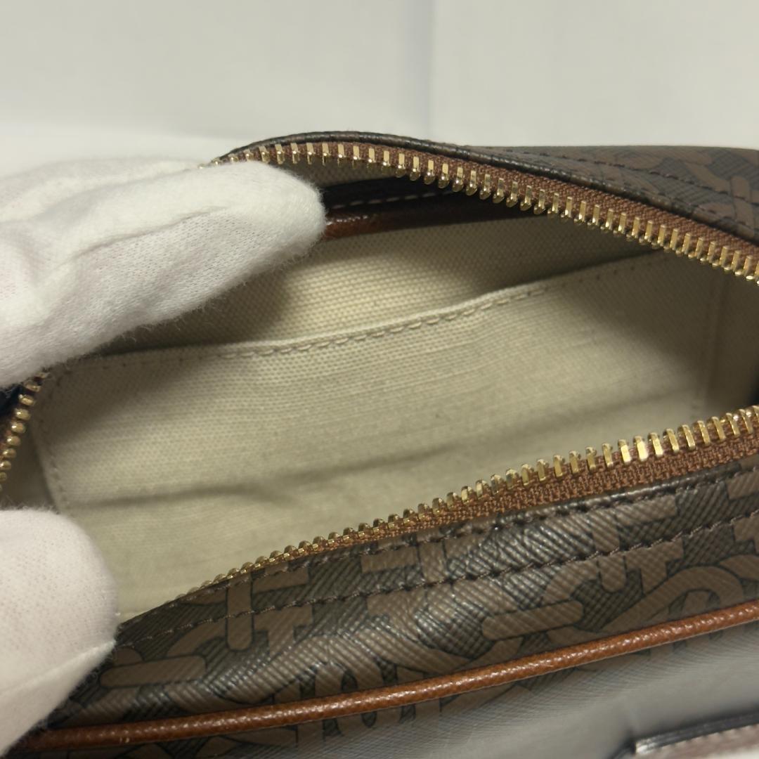 BALLY Women's Leather Clutch Bag クラッチバッグ