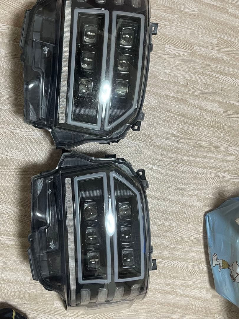 ハイエース用JEWEL HEAD LAMP