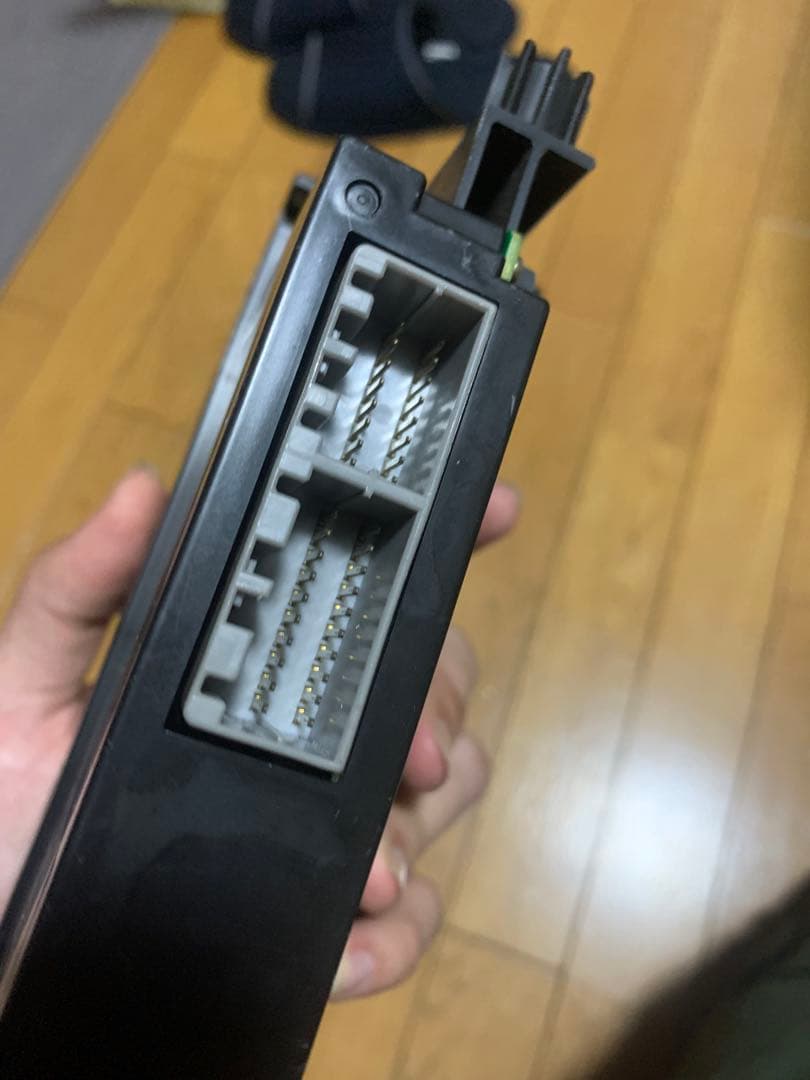 C35ローレル　液晶反転エアコンパネル　er34にも