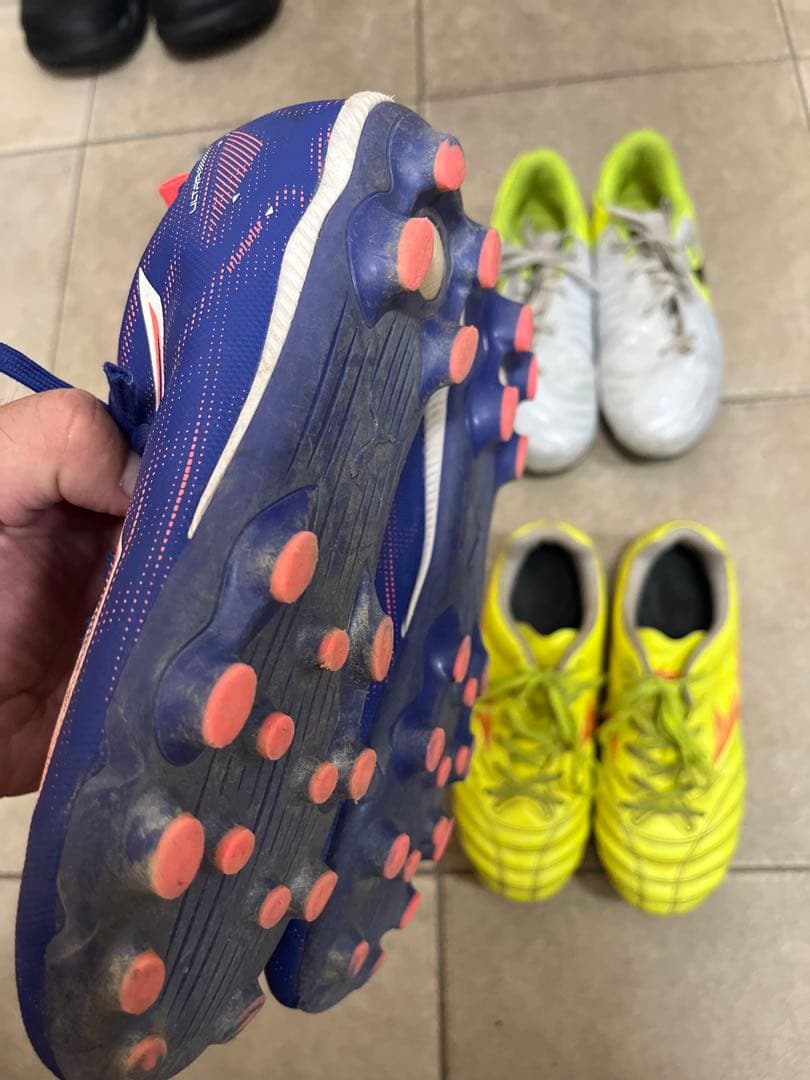 まとめ売り サッカー スパイク MIZUNO NIKE PUMA キッズ