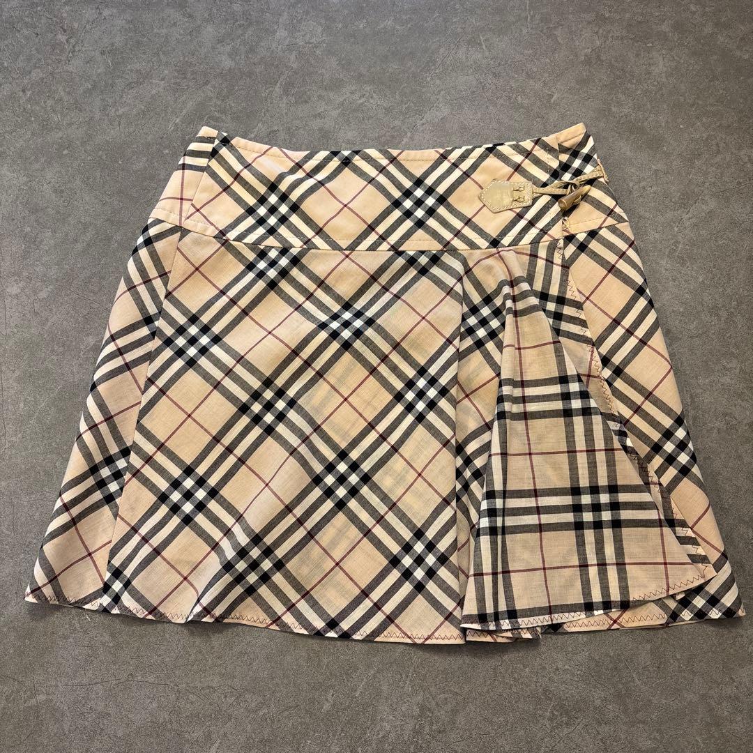 美品　Burberry チェック柄ラップスカート