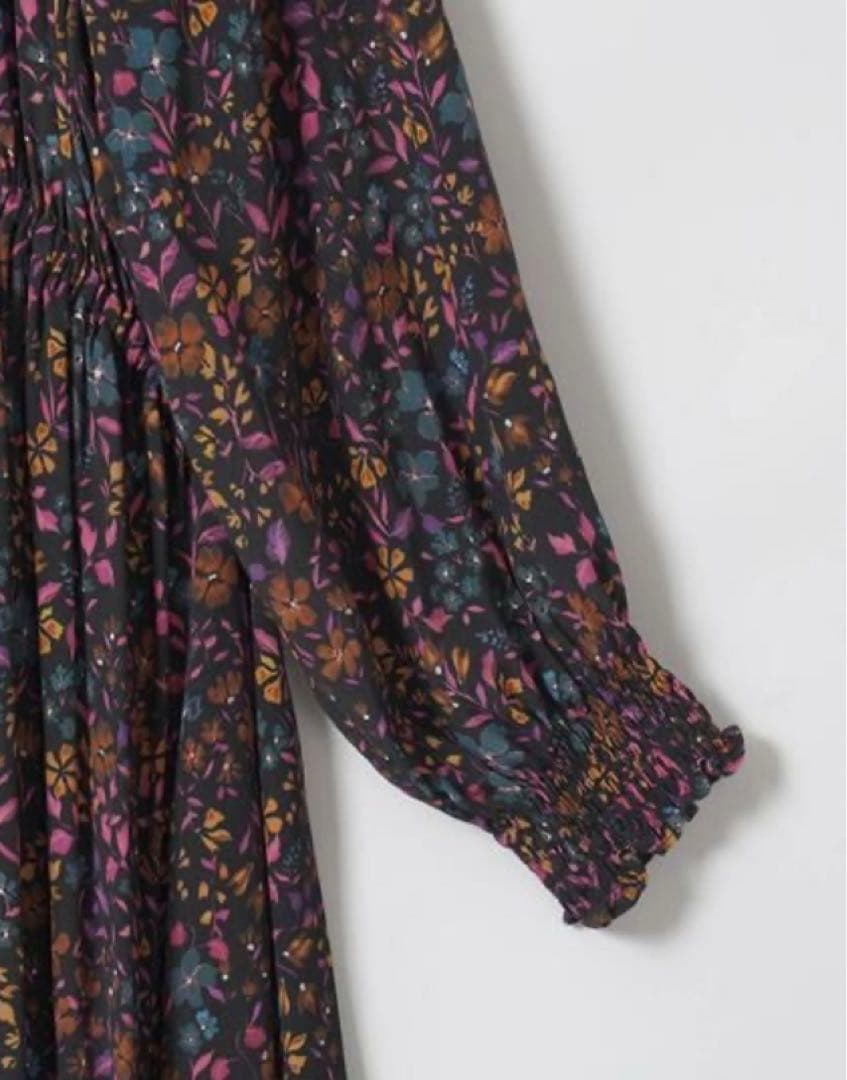 HOUSE OF LOTUS コスモスプリントギャザーワンピース