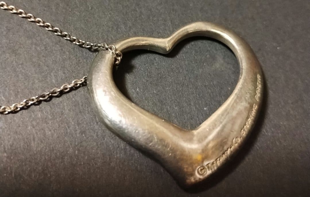 ティファニー　シルバー製ハート型ペンダント　ネックレス