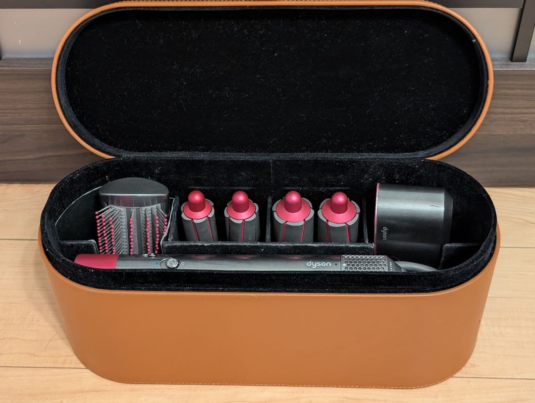 dyson/エアラップ/収納箱,マット,ドライヤー,ブラシ,カーラー4本付