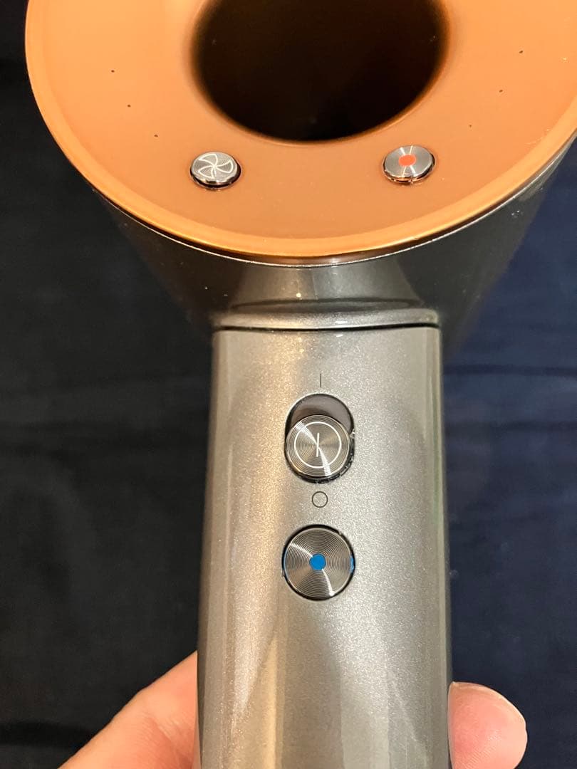 【人気色☀︎美品】dyson ダイソン ヘアドライヤー メンテ品 HD08