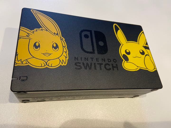 Nintendo Switch ピカブイ 本体