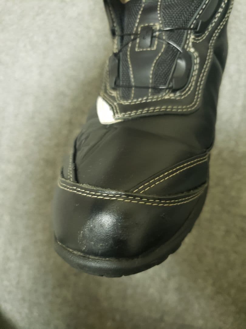 クシタニ　アドーネシューズ　25.5㎝