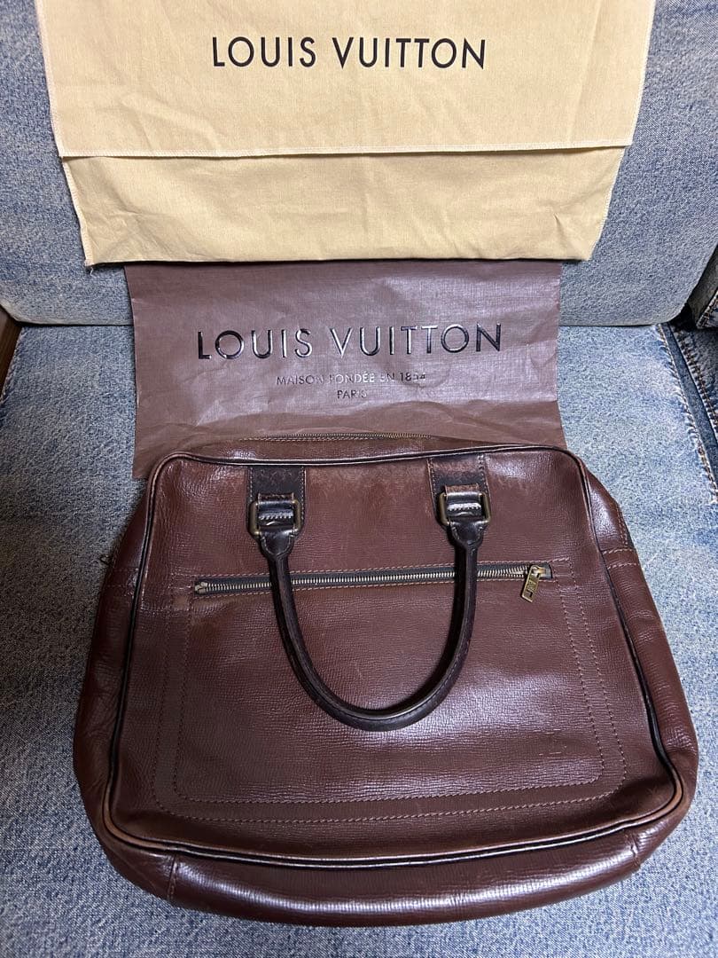 LOUIS VUITTON ルイ ヴィトン ユタ ユーロン