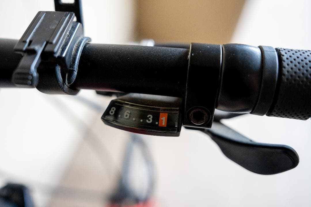 [中古][手渡希望]GIANT IDIOM2 折りたたみ自転車 赤 6段変速