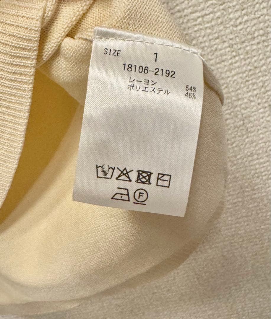 moca　SHOULDER PADS POLO KNIT TOPS