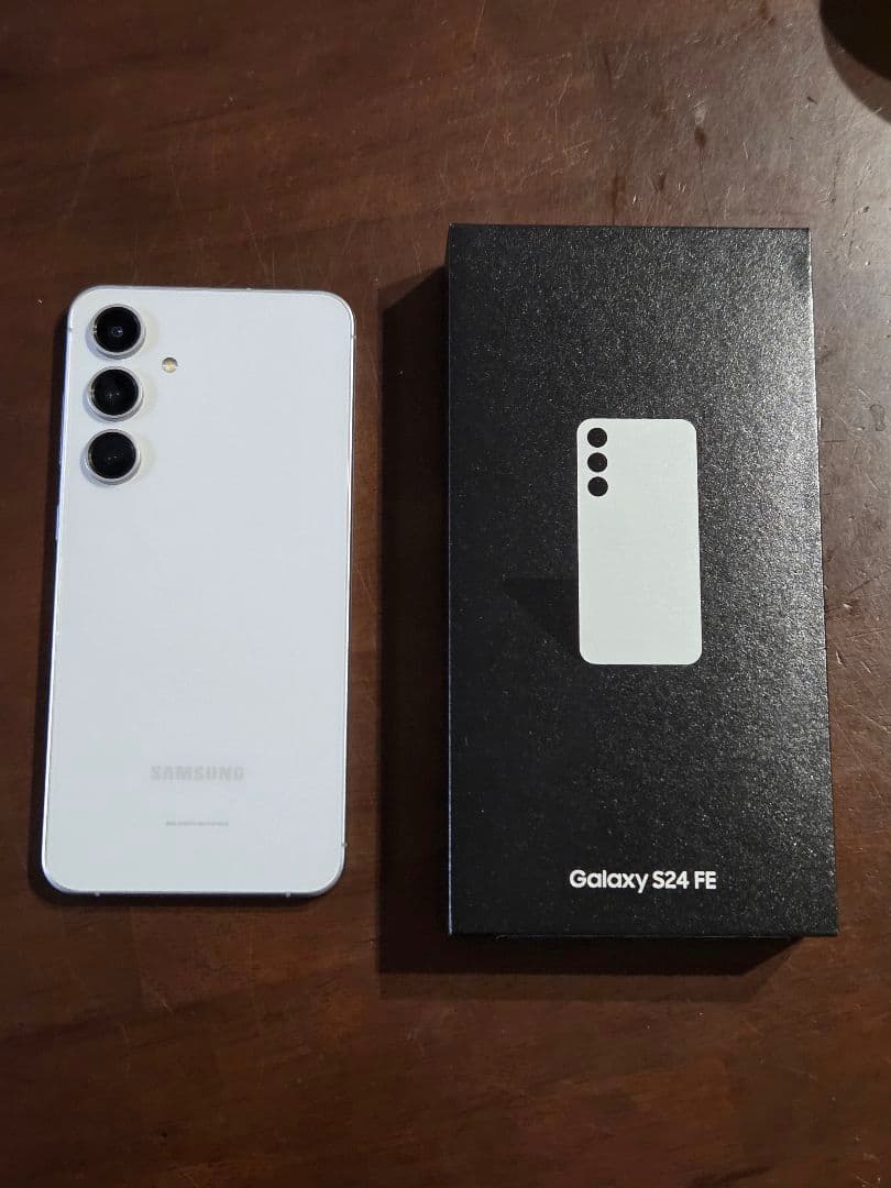 Samsung Galaxy S24 FE　アイシーブルー