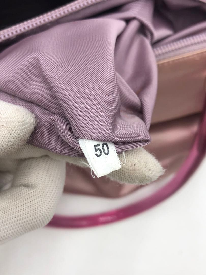 プラダ　サテン　トートバッグ　バッグ　クリアハンドル　ブランド　ピンク　お洒落