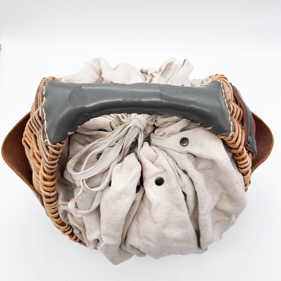 ebagos レザーパッチ ラウンドカゴバッグ ベージュ