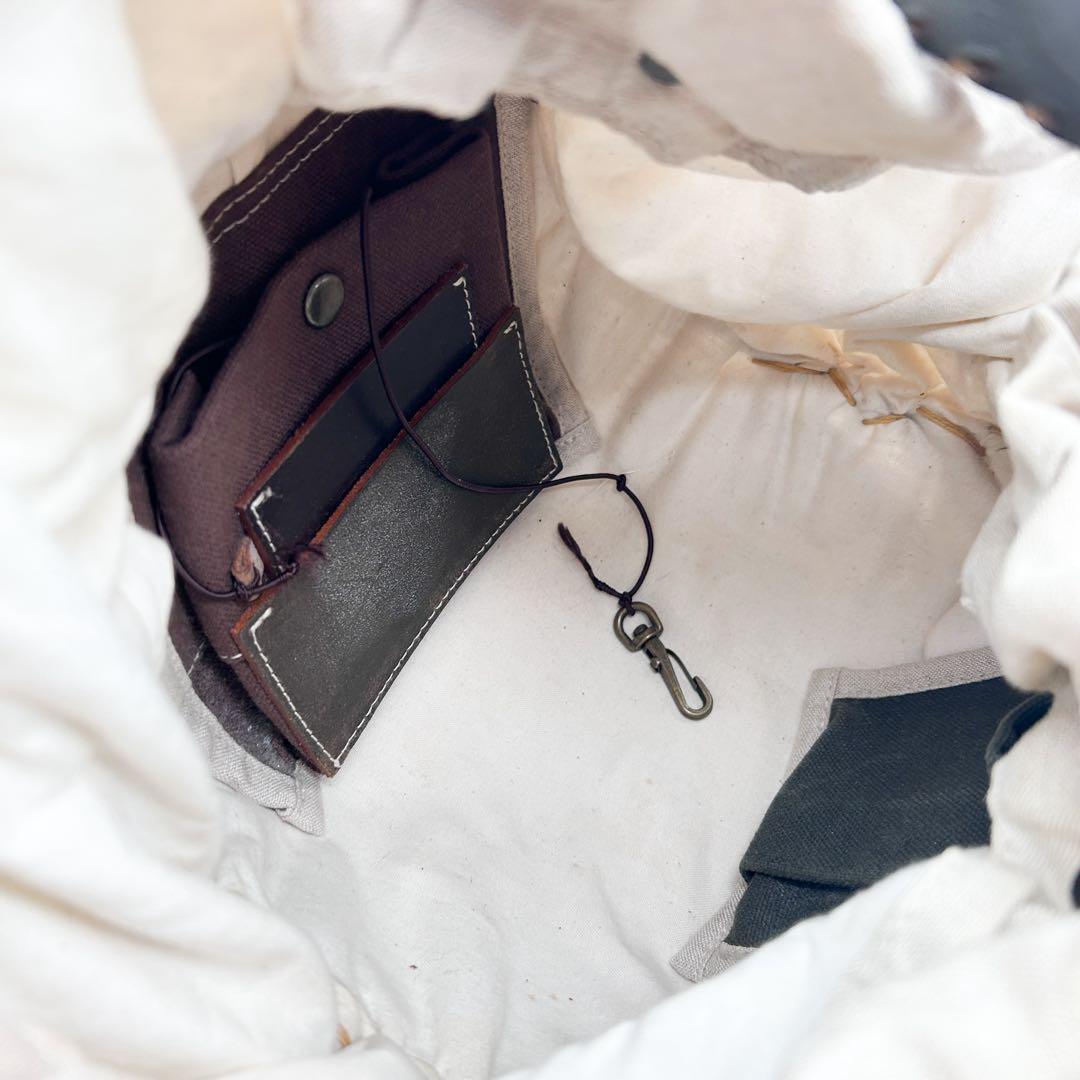 ebagos レザーパッチ ラウンドカゴバッグ ベージュ