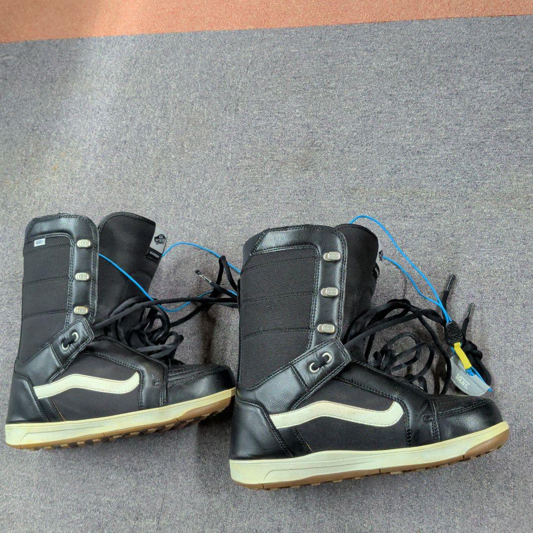 VANSスノボードブーツ