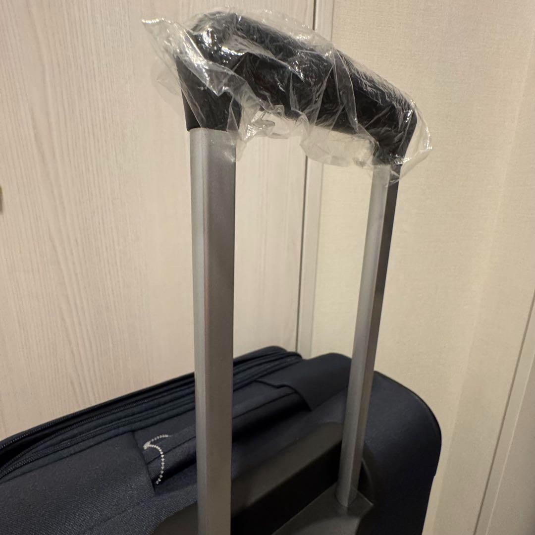 【美品】  トミー　スーツケース　ネイビー