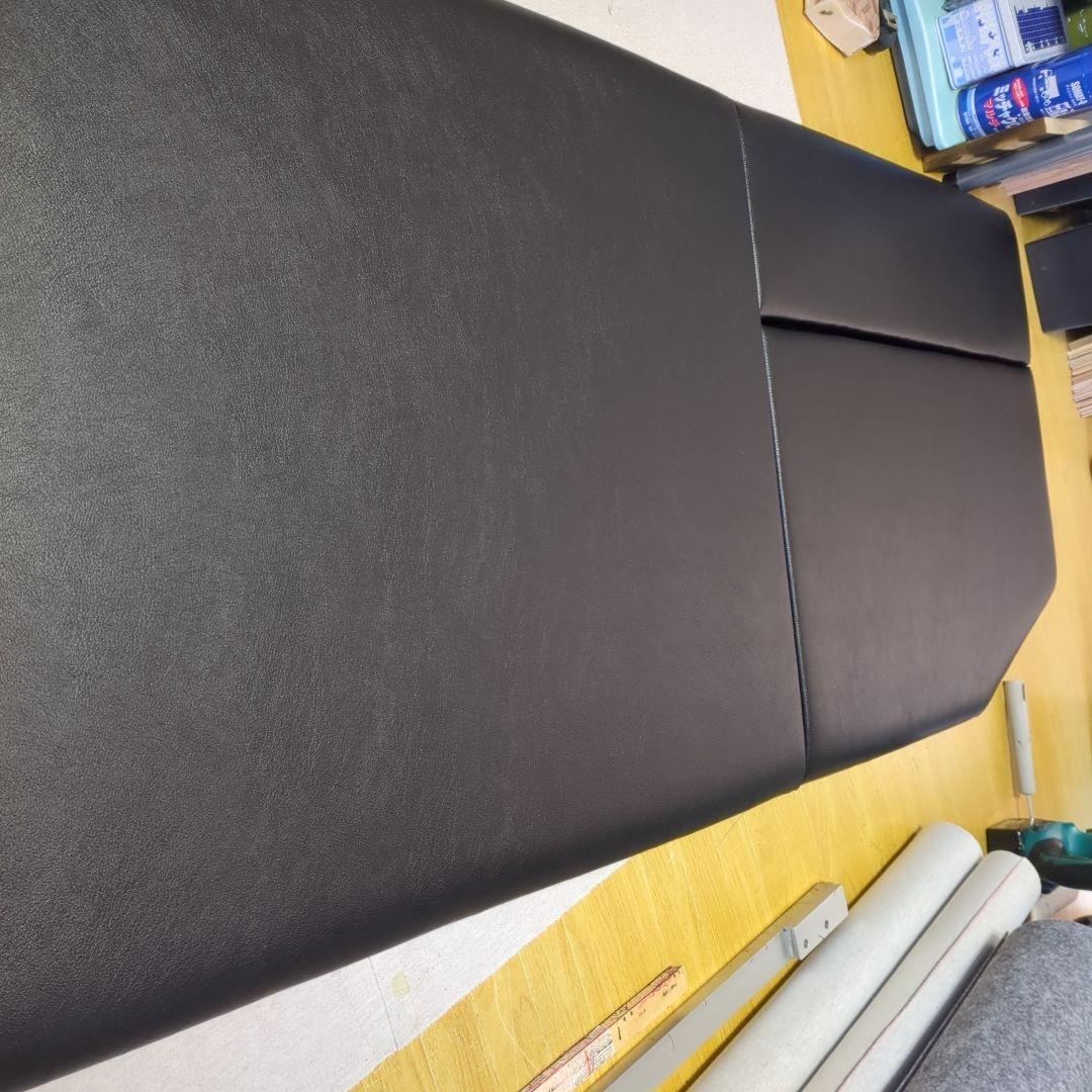 【にゃーさん】フラット4点セット&ベット4分割【ブラックレザー】