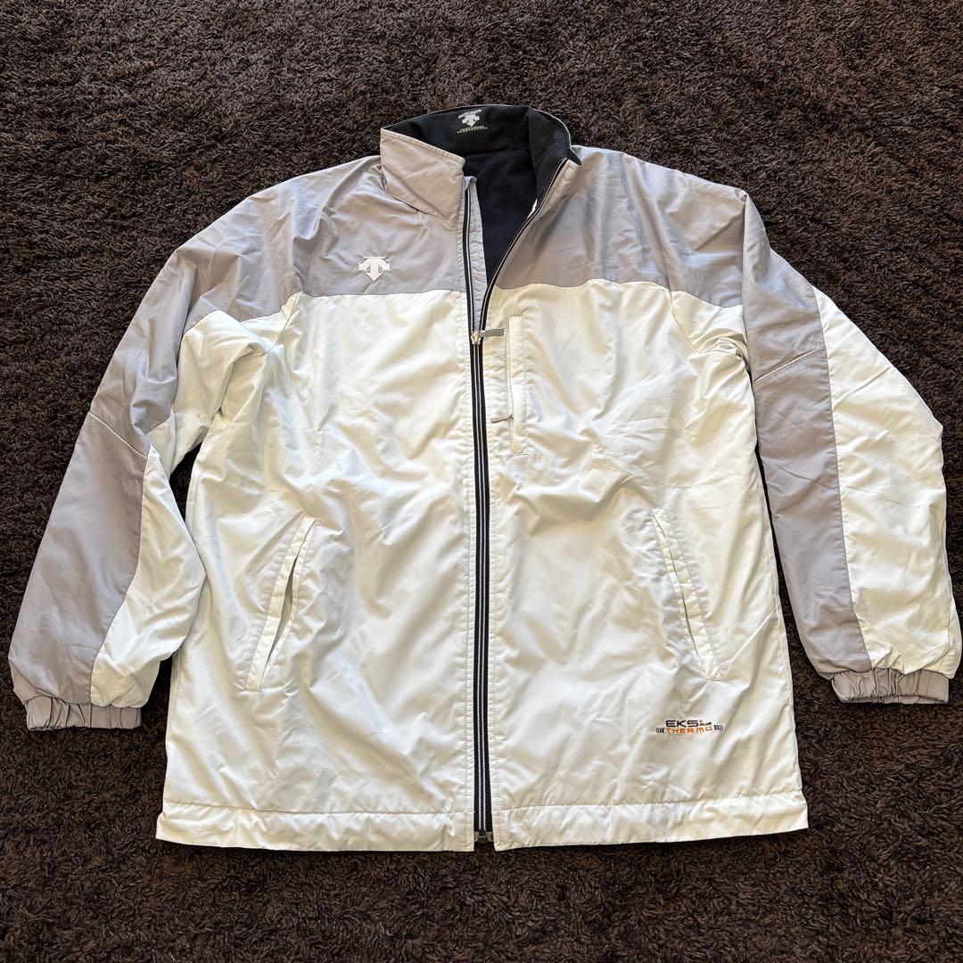 デサント　ウインドブレーカー　上下　Lサイズ