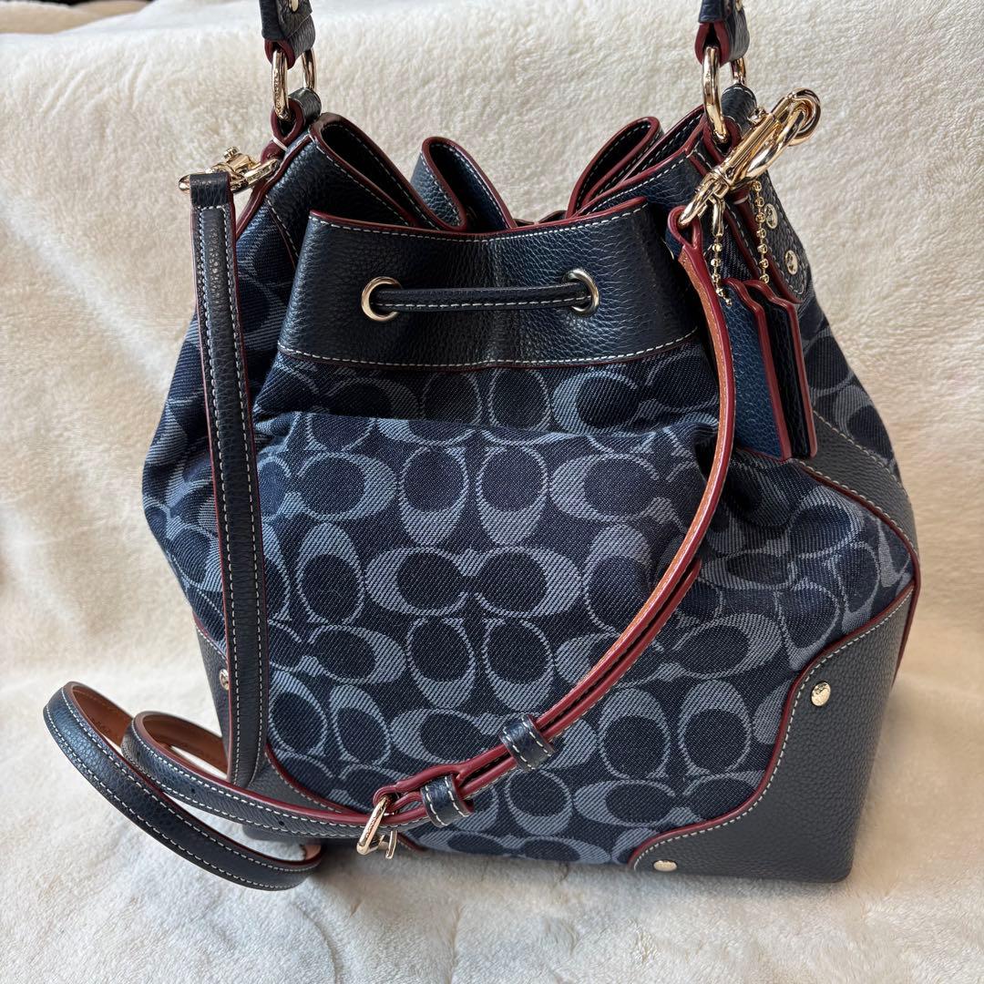 【激美品】COACH コーチ ショルダーバッグ 巾着 シグネチャー デニム