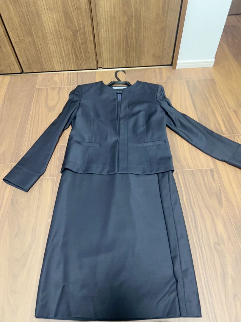 【極美品】theory luxe セレモニースーツ セットアップ 紺 40