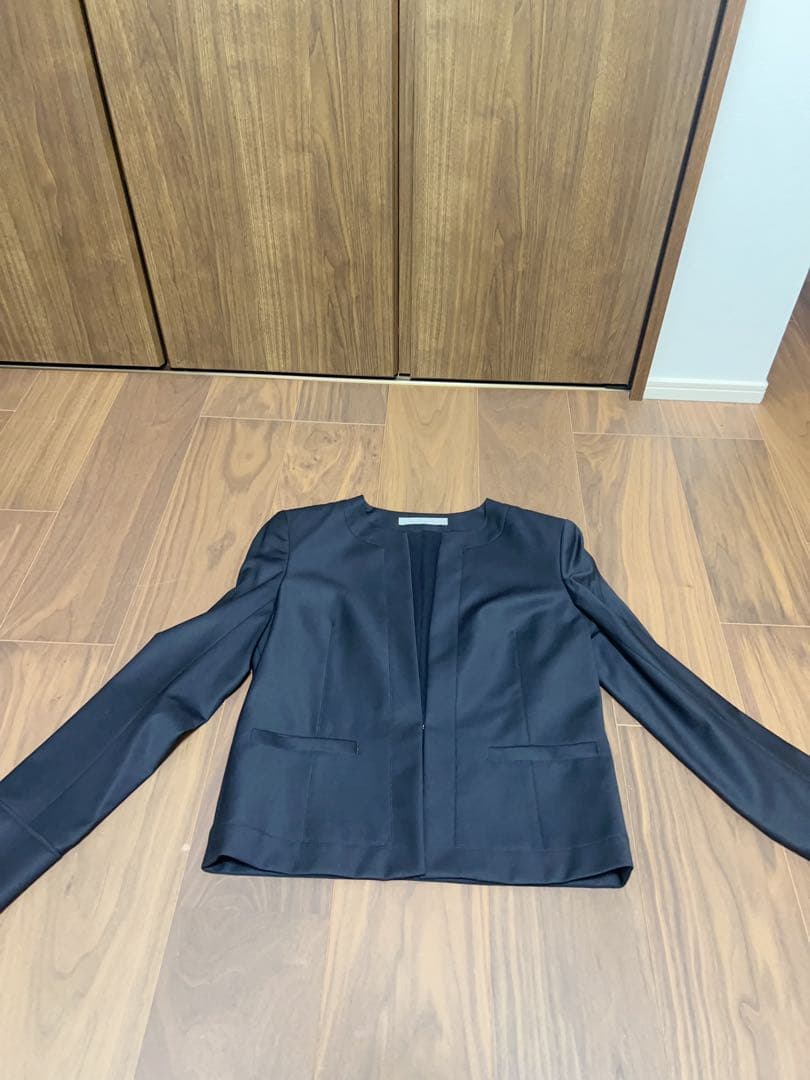 【極美品】theory luxe セレモニースーツ セットアップ 紺 40