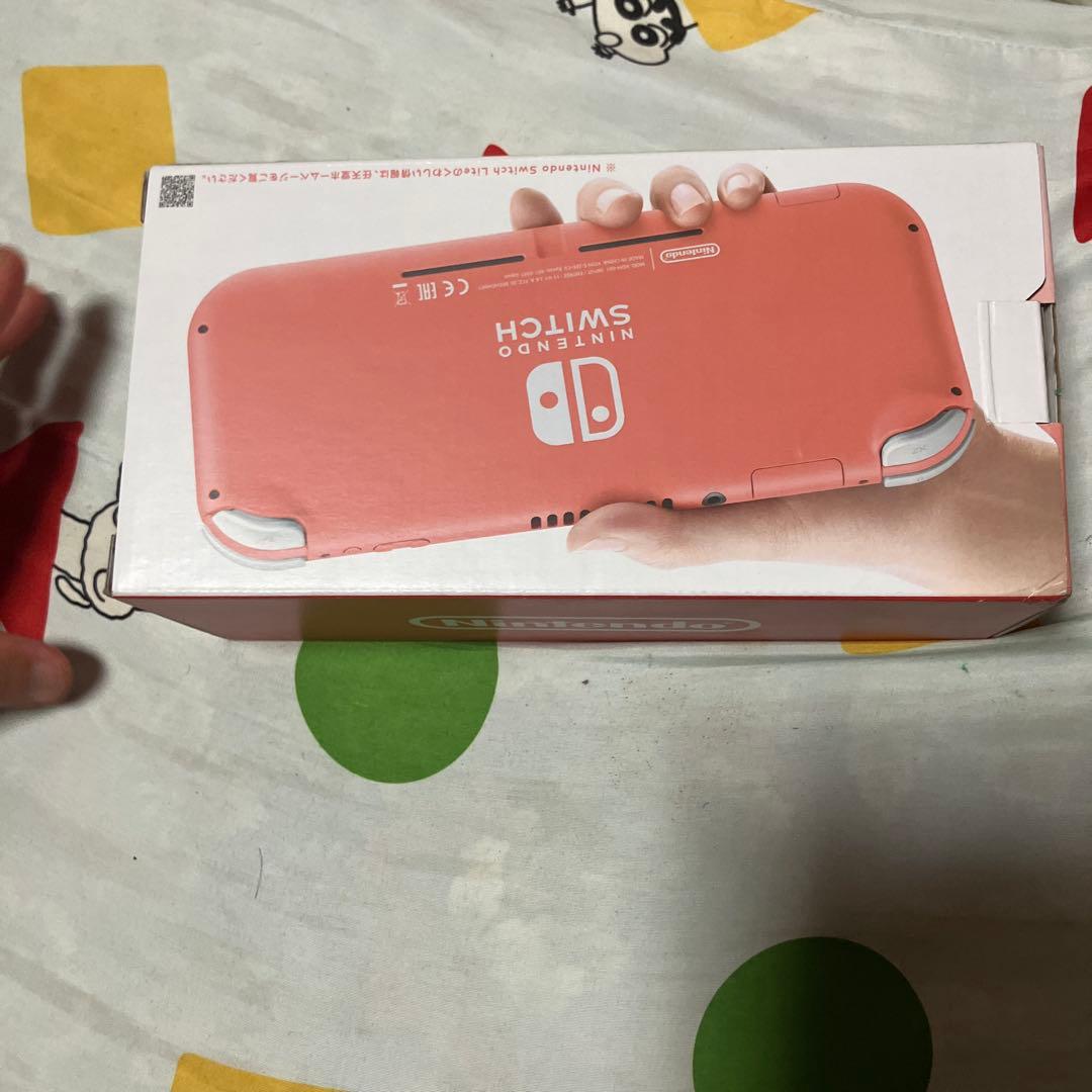 Nintendo Switch Lite スイッチライト コーラル