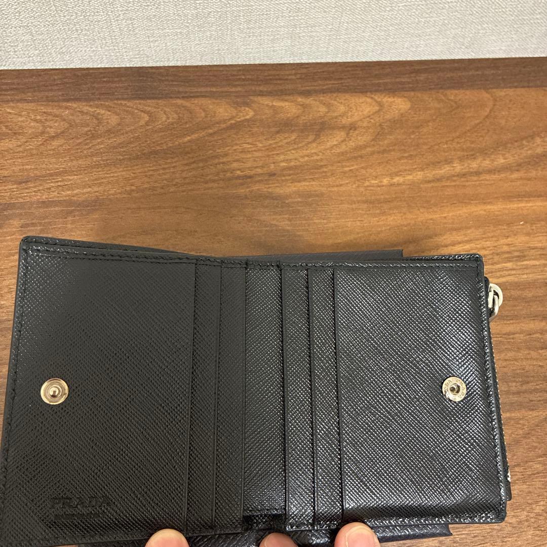 PRADA プラダ 二つ折り財布 メンズ ブラック バイフォールドウォレット