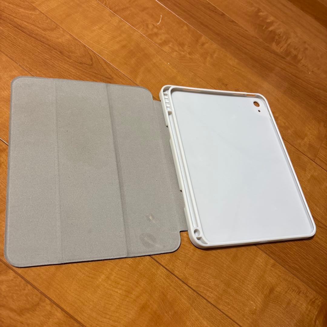 Apple iPad (第10世代) 本体　おまけ付き