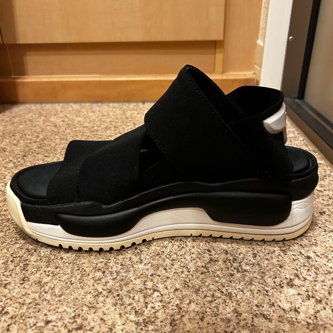 靴 Y-3 HOKORI SANDAL