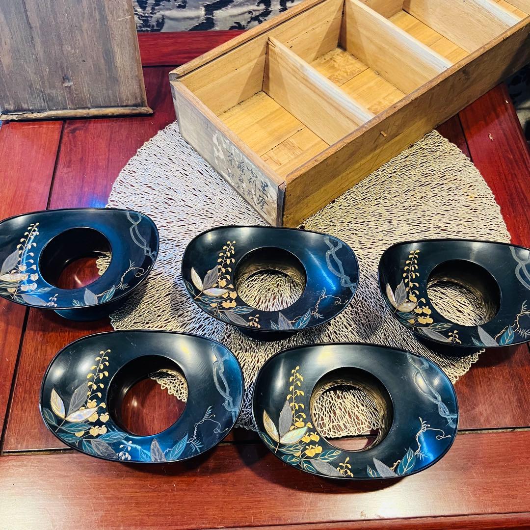 骨董品　螺鈿蒔絵黒塗り茶托　金巻絵茶托　Traditional Japanese