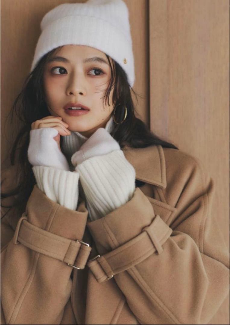 アニュアンス　ノベルティ　ニット帽&アームウォーマー　アイボリー