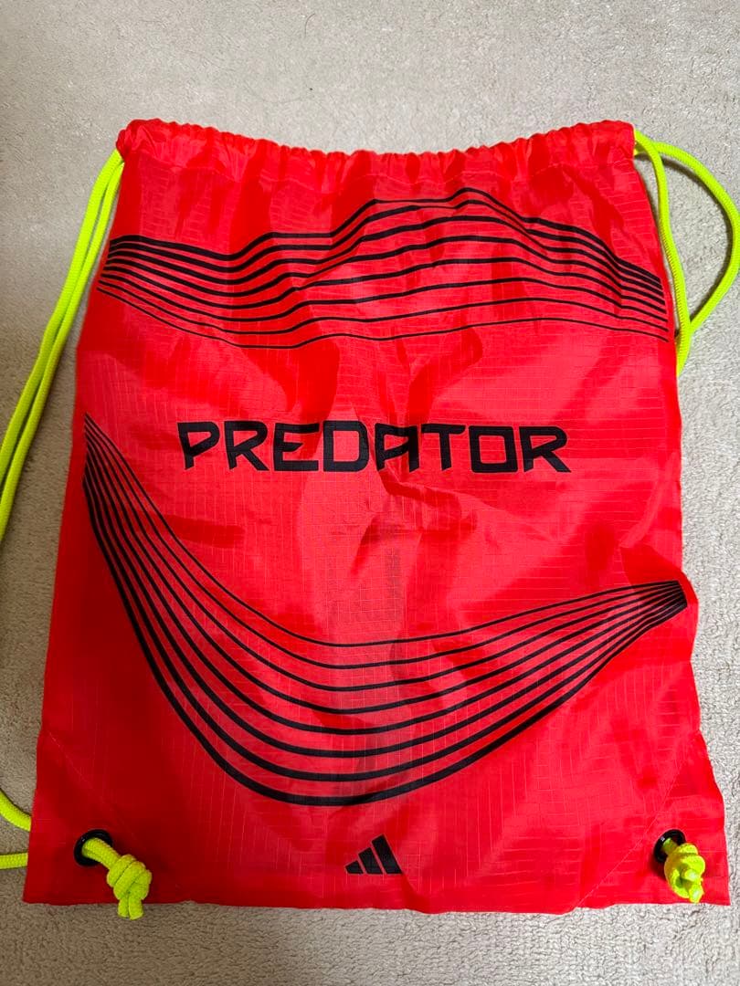 【最終値下げ】adidas アディダス　プレデターエリートAG 26cm