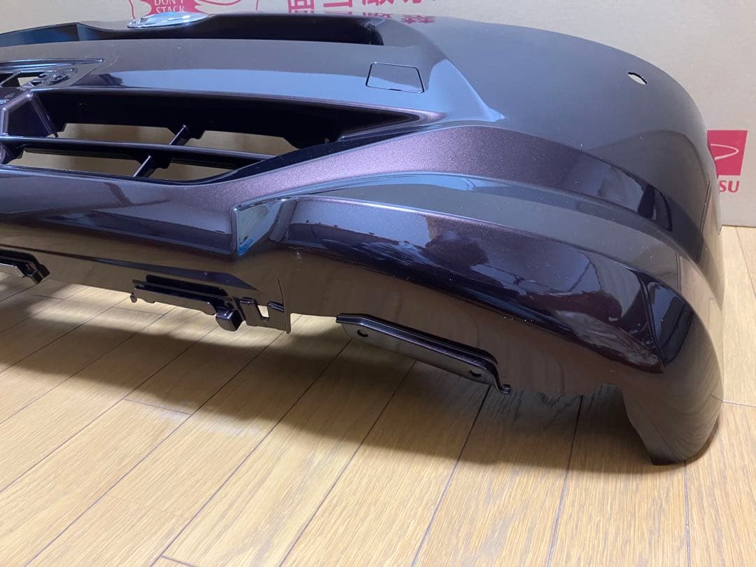 ✨写真追加【純正美品】ダイハツ⭐️ミライースLA350S⭐️フロントバンパー
