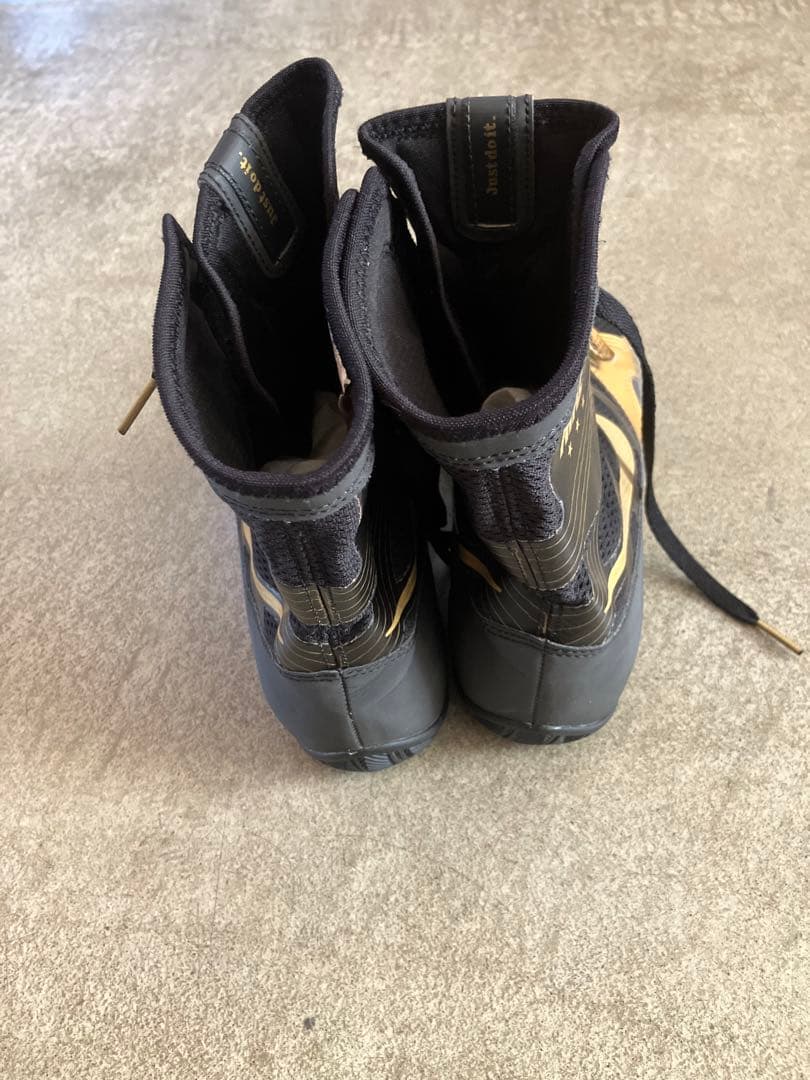 NIKE ハイパーKO ボクシングシューズ ブラック/ゴールド 27㎝